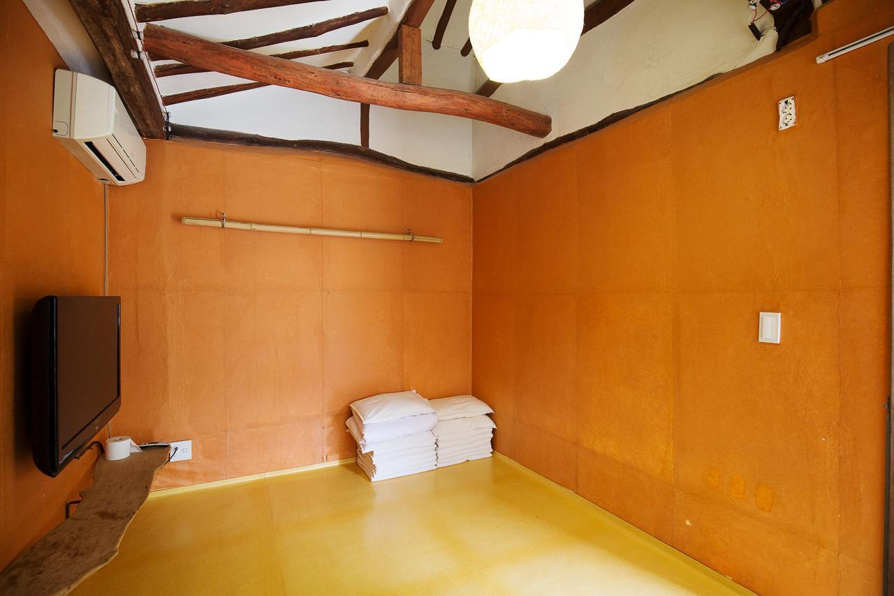 Sosohan Hanok Чонджу Экстерьер фото